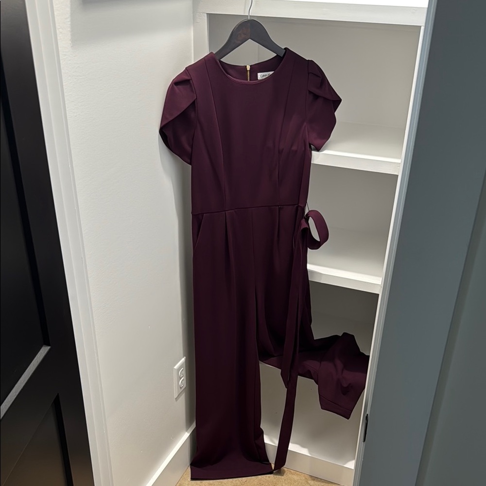 Calvin Klein Purple Jumpsuit with Long Sleeves and Fitted Silhouette